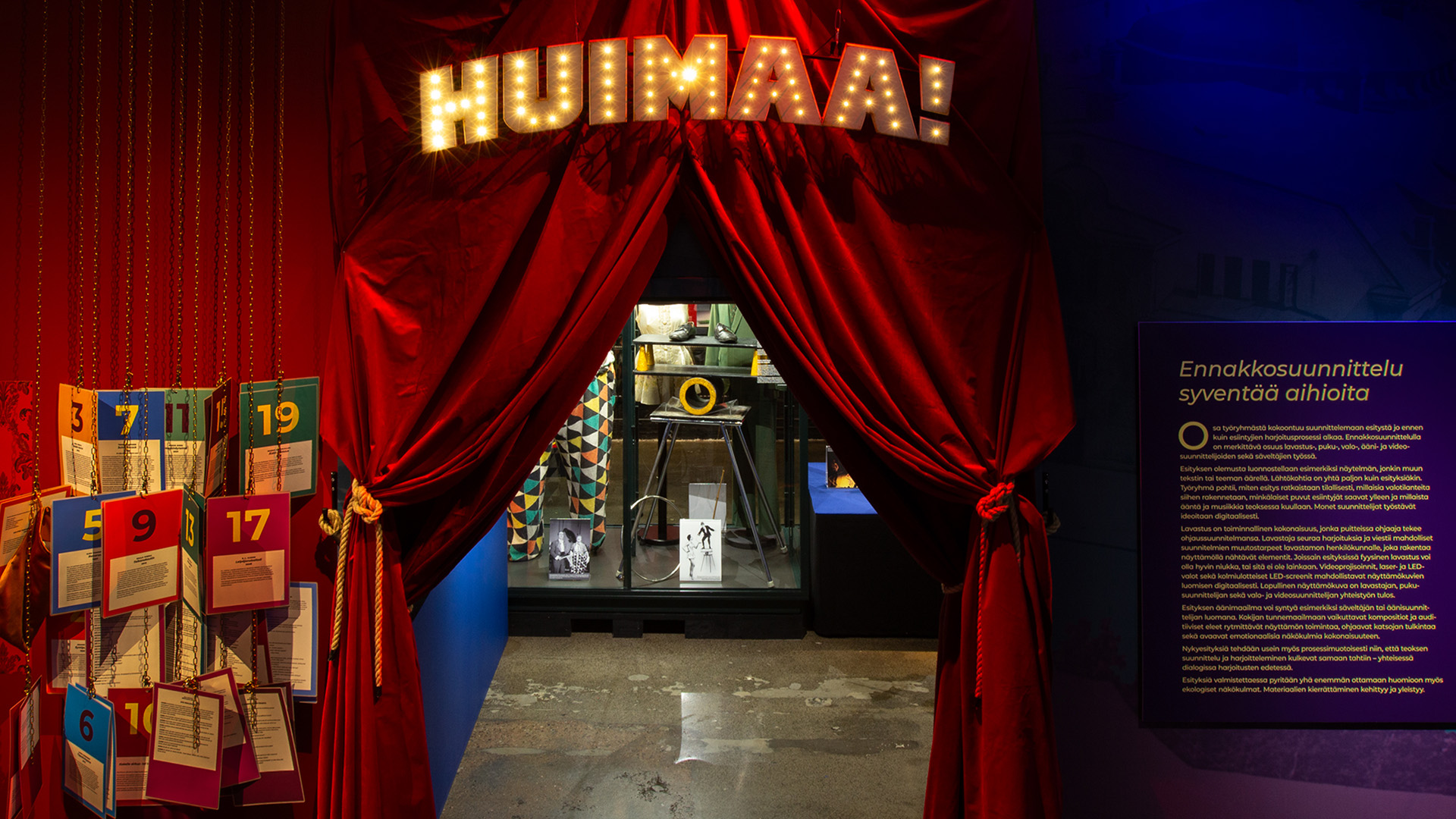 Insta-live-opastus Huimaa!-näyttelyyn