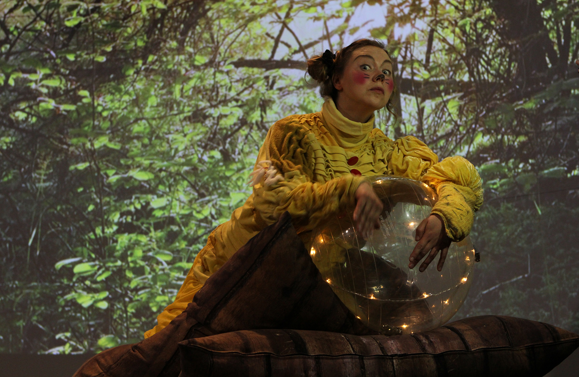 Kulttuurin kummilasten syksy