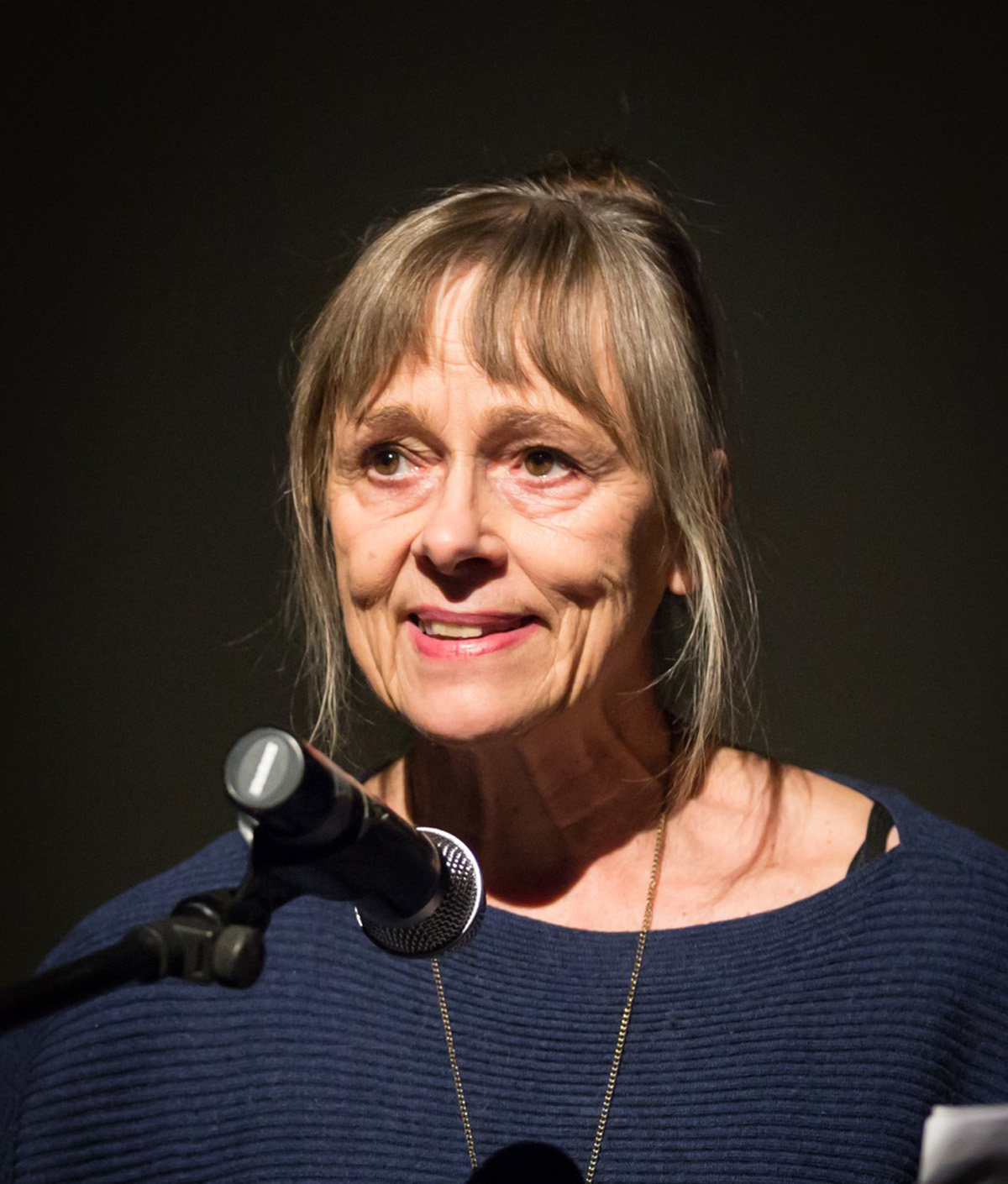 Taiteilijatapaamisessa 27.4. Marjo Kuusela