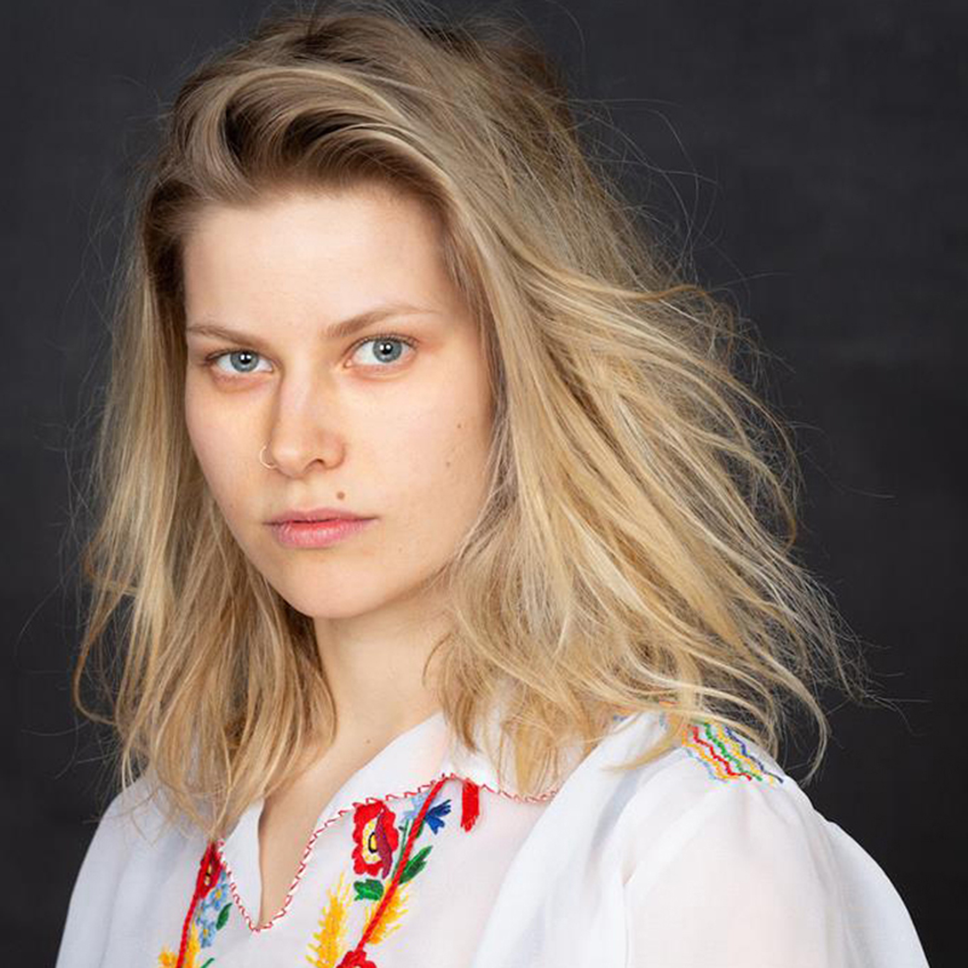 Taiteilijatapaamisessa 9.12. Wenla Reimaluoto